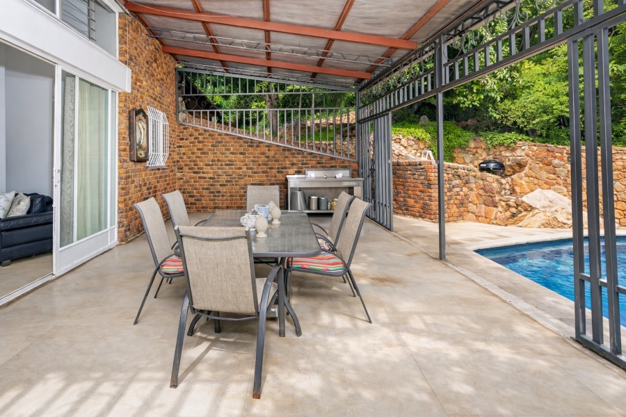 4 Bedroom Property for Sale in Schoemansville North West